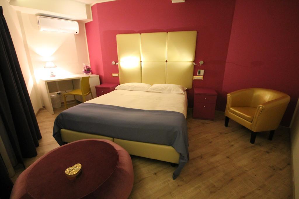 Tango Hotel Rome Kamer foto