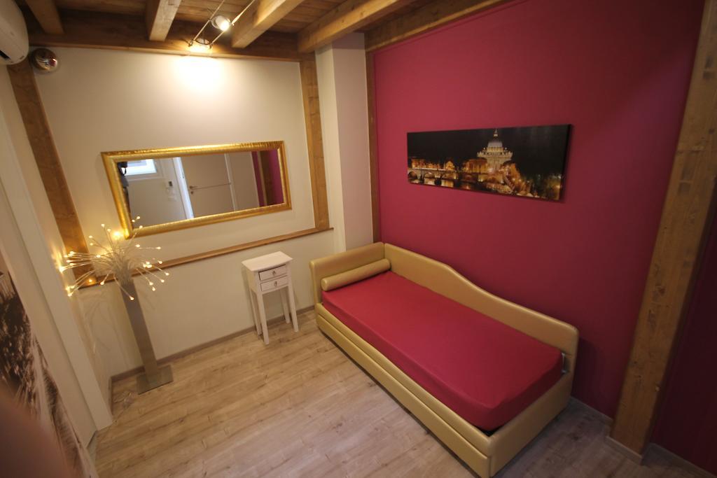Tango Hotel Rome Kamer foto